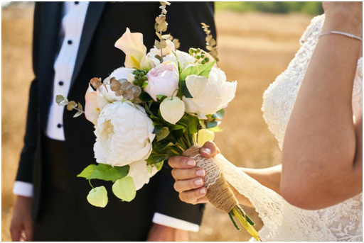 What Flowers Should Not Be in a Wedding Bouquet?