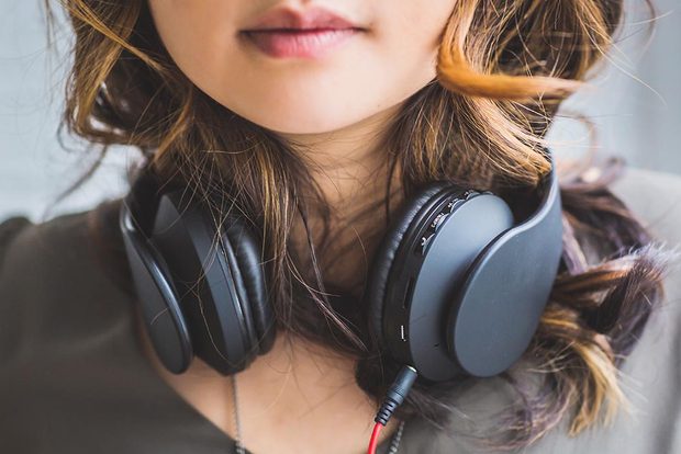 5 podcasts with the power to lift your mind