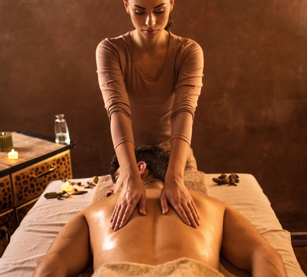 Unveil your Escort in life and treat yourself to the relaxation of an Erotic massage.